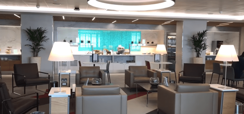 aa_arrivals_lounge