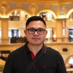 37888072_10156573854989158_5143205418356441088_n